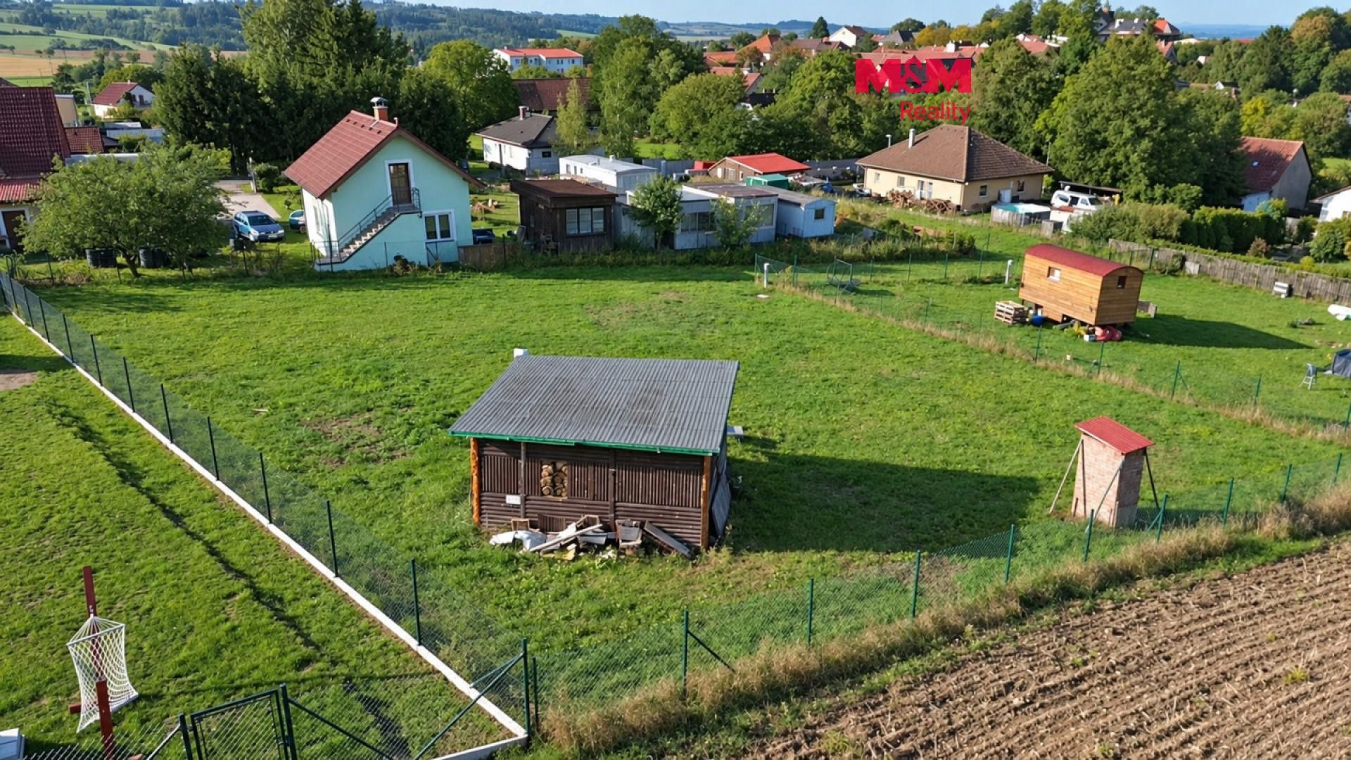 Zahrady, Pravonín - 1