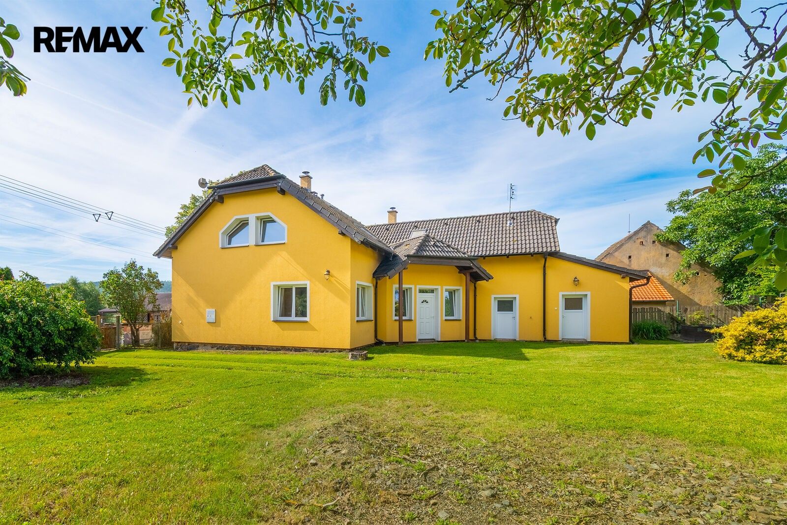 Rodinné domy, Příchovice Kucíny, 238 m² - 1