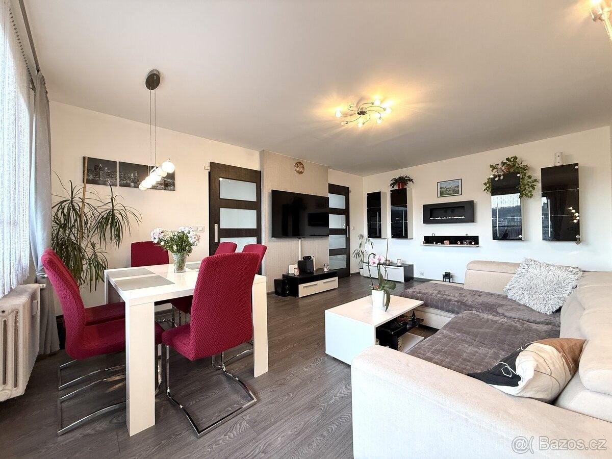 Prodej byt - Šternberk, 785 01