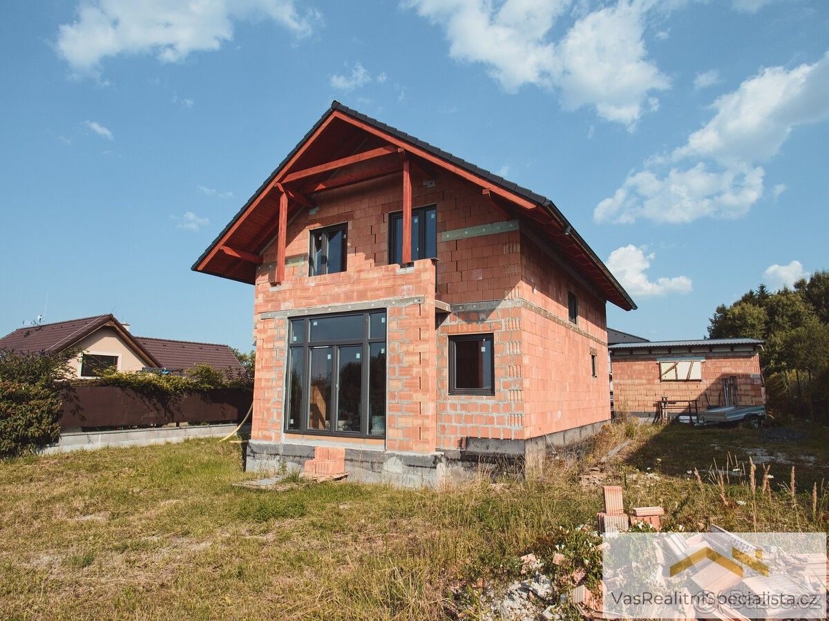 Prodej rodinný dům - Strančice, 251 63