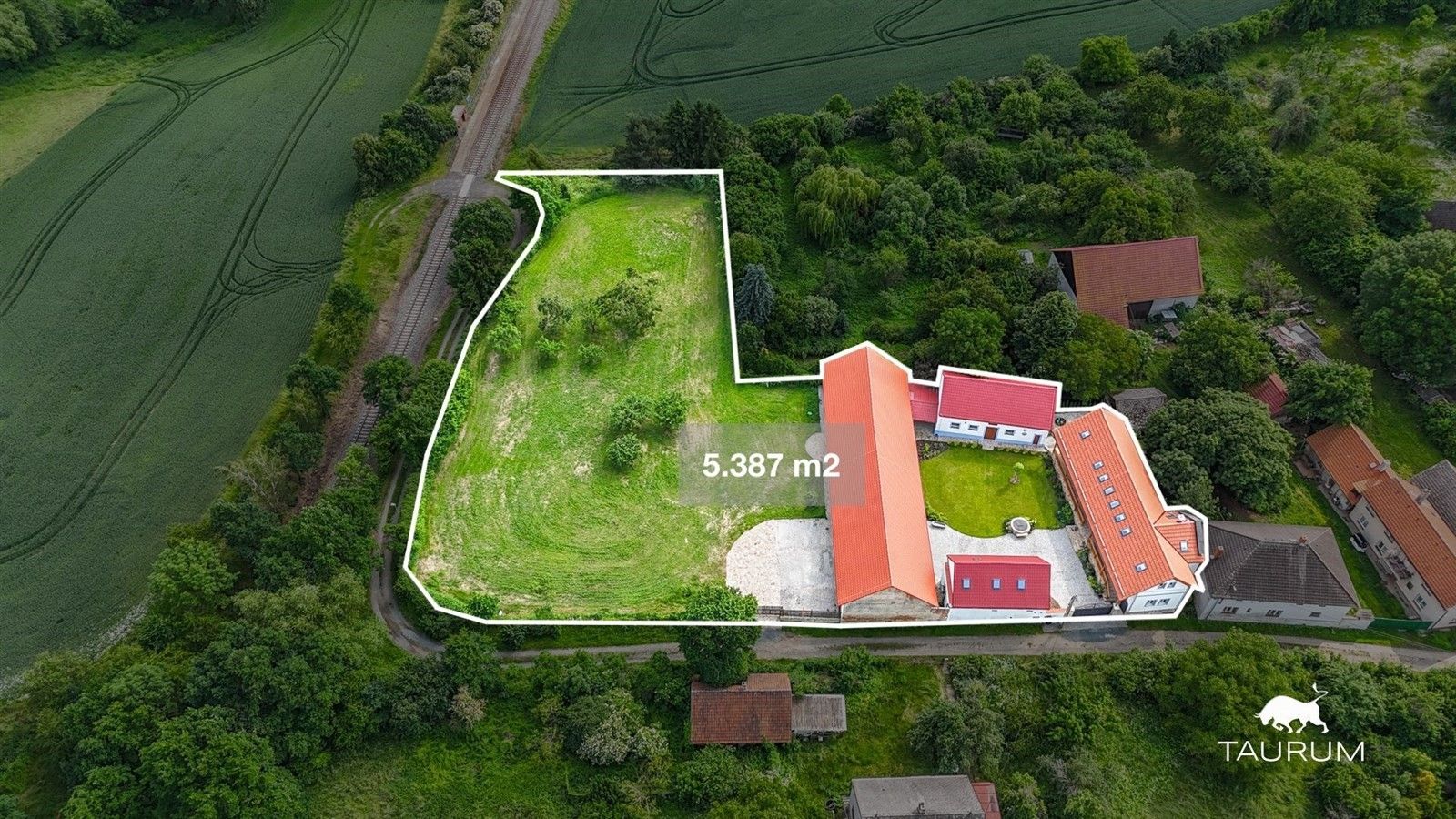 Prodej rodinný dům - Týniště, Malešov, 730 m²