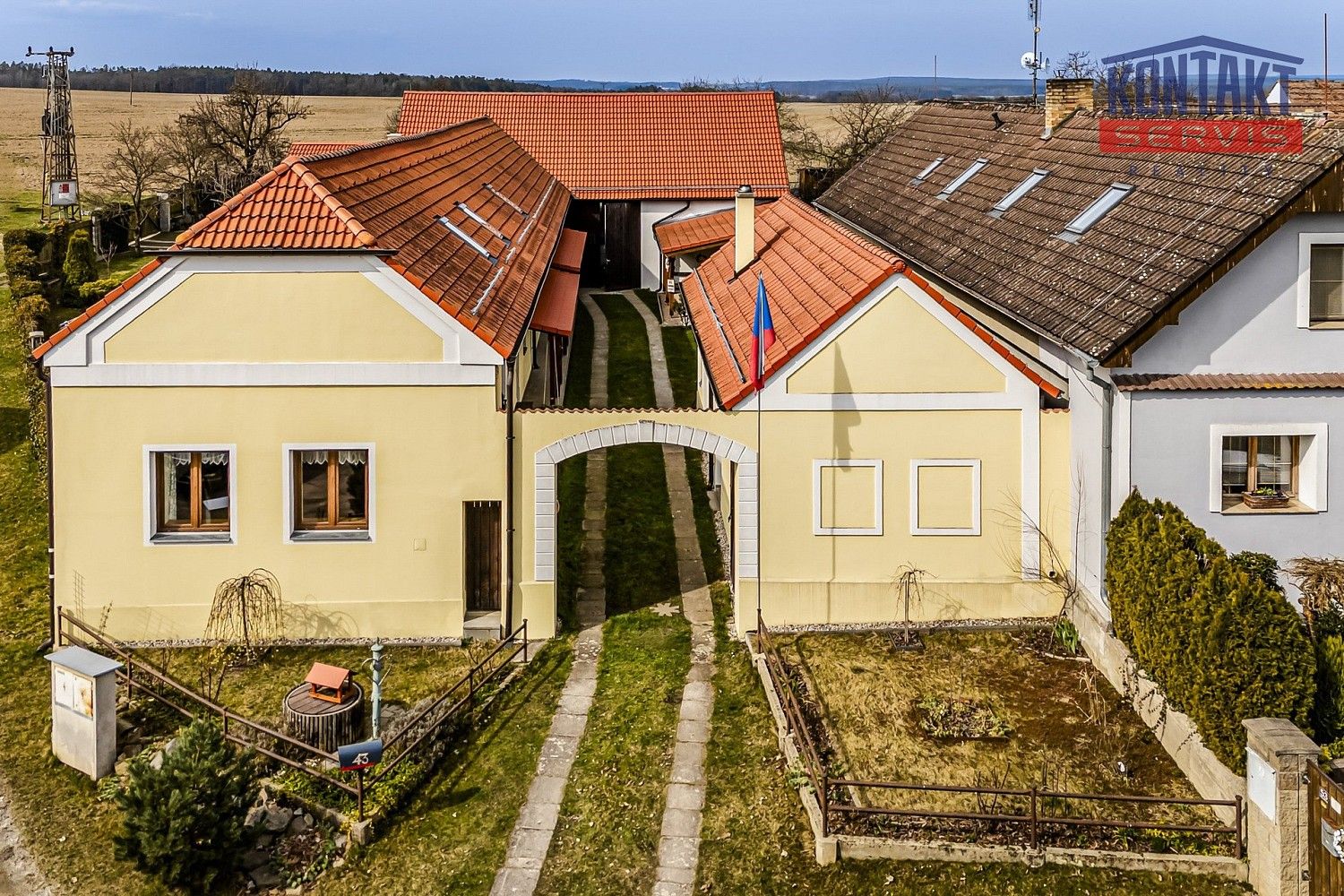 Rodinné domy, Dunajovice, okres Jindřichův Hradec, 160 m² - 1