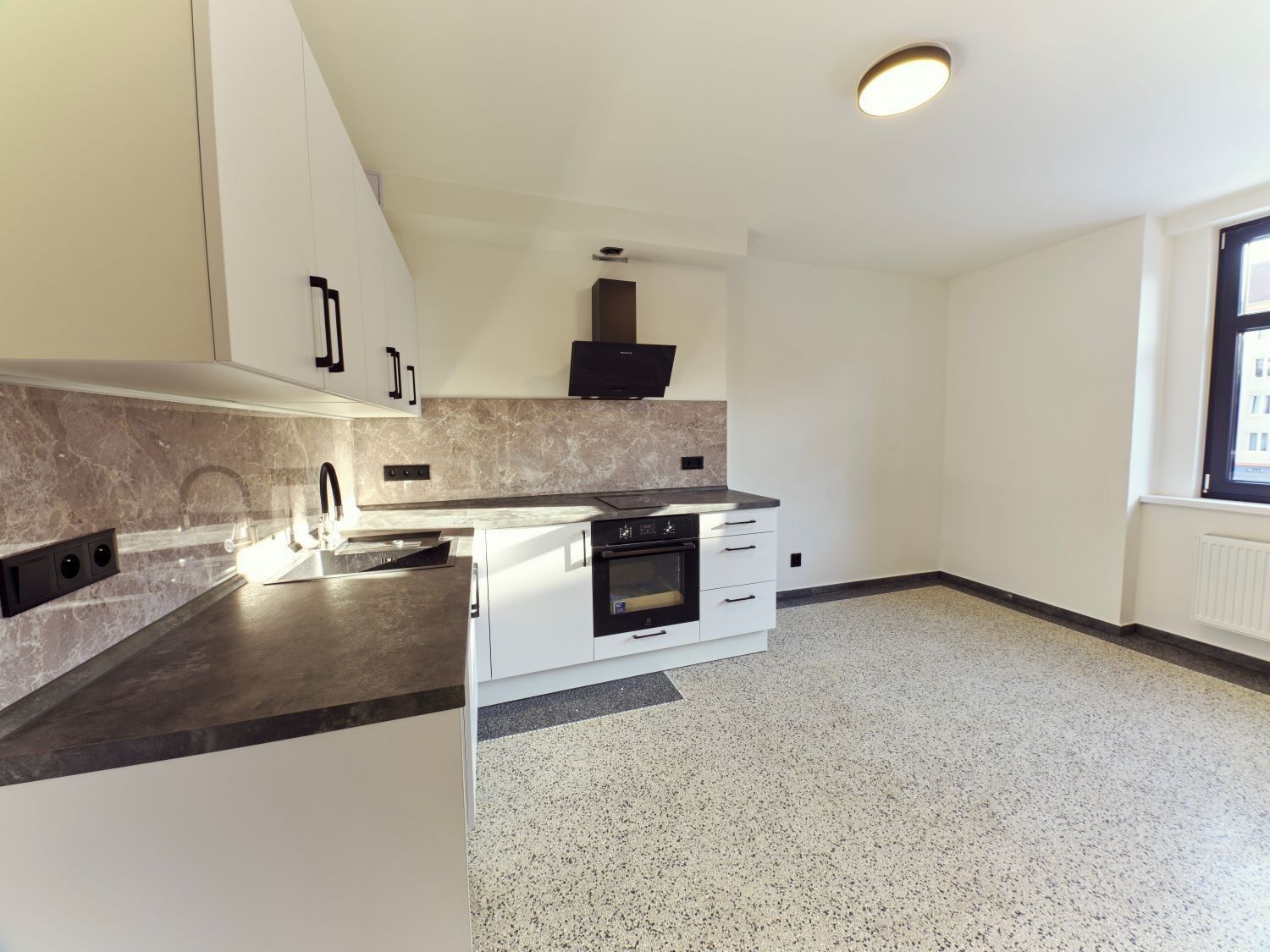 Pronájem byt 3+kk - Ruská, Teplice, 72 m²