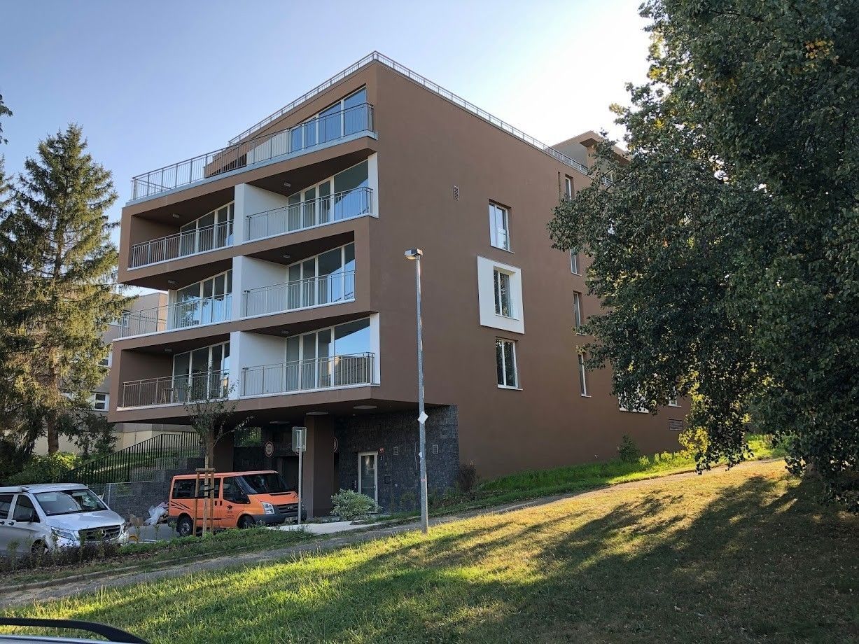 2+kk, V jehličí, Praha - Krč, 55 m² - 1