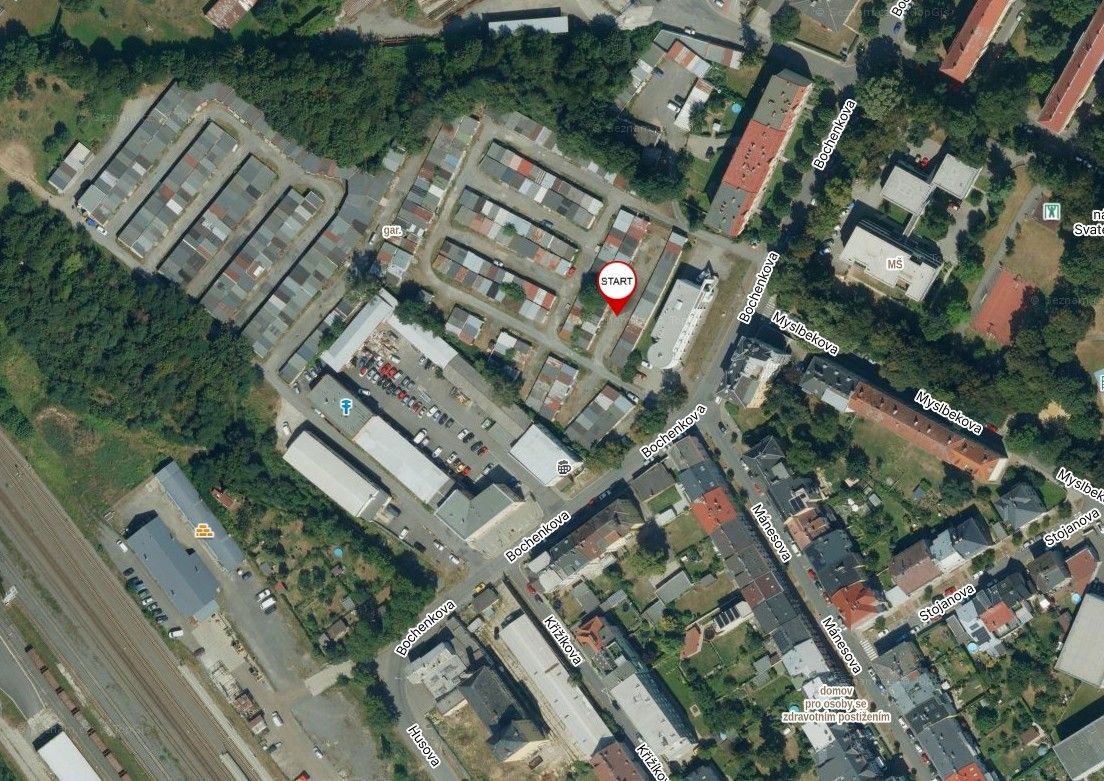 Garáže, Opava, 746 01