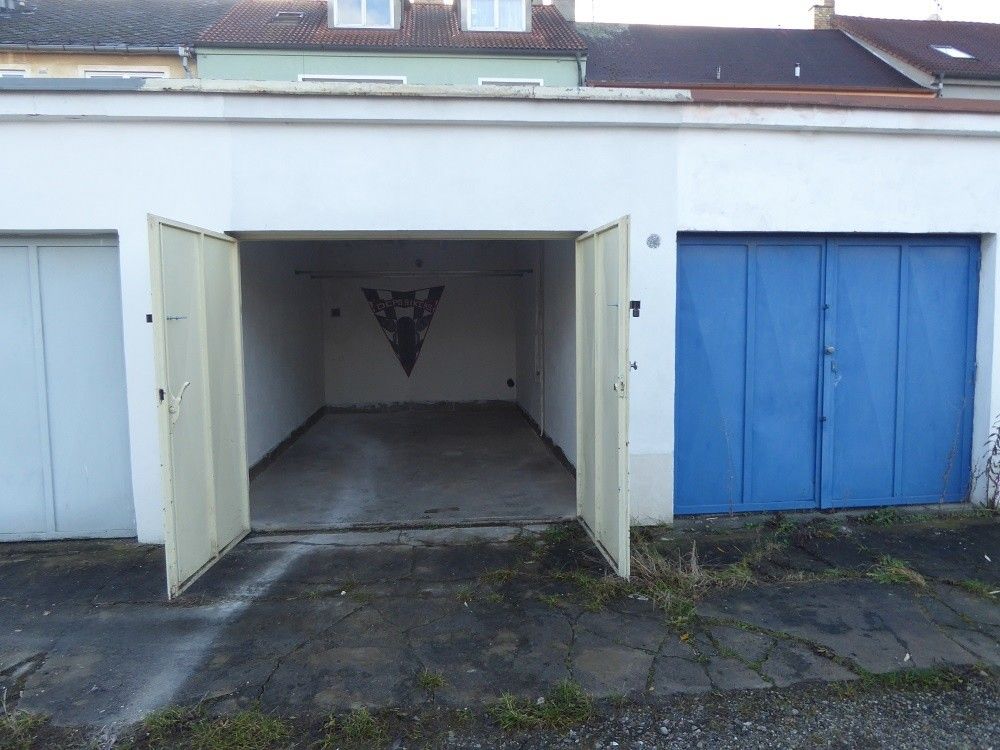 Garáž · České Budějovice, 370 01 - 4