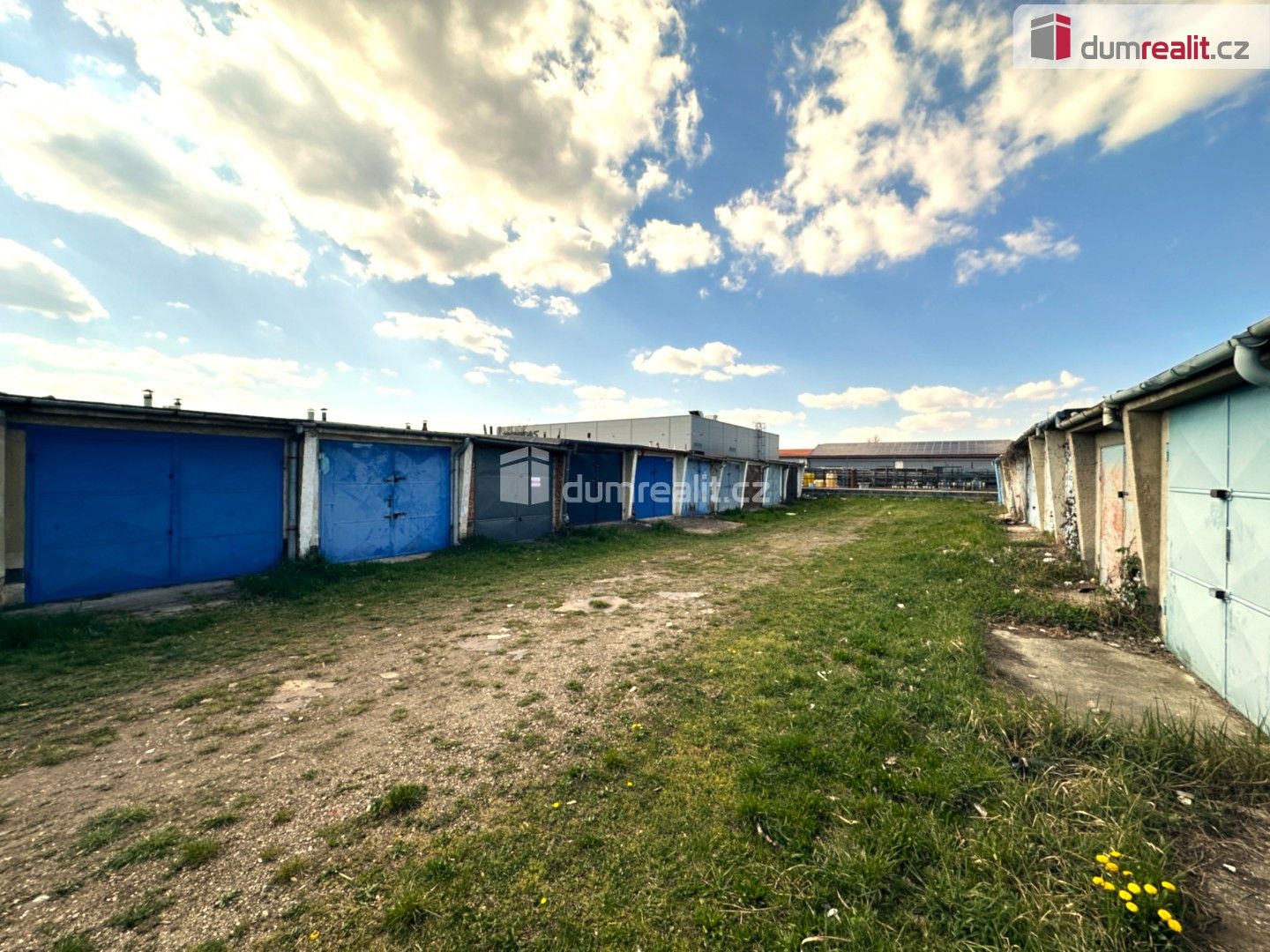 Garáže, Hodonín, 19 m² - 2