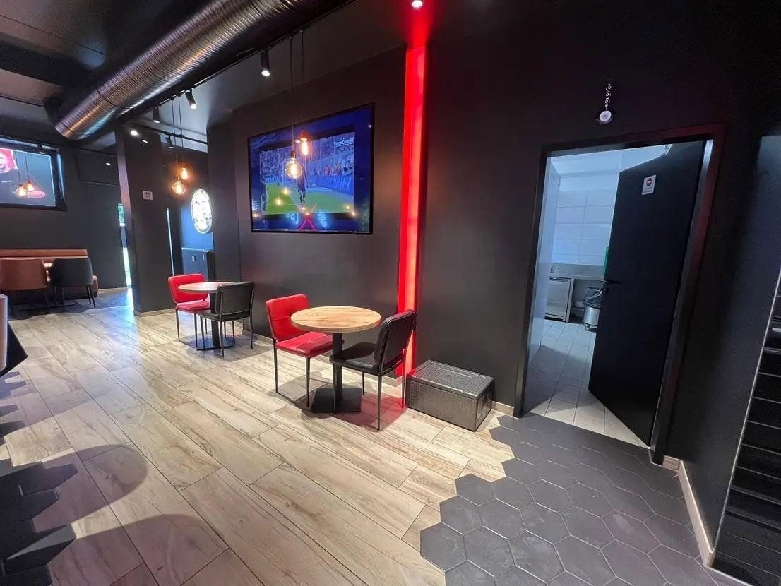 Obchodní prostory · 140 m² · Von der Mark Straße 23-25 Duisburg Mittelmeiderich Nordrhein-Westfalen 47137 - 3