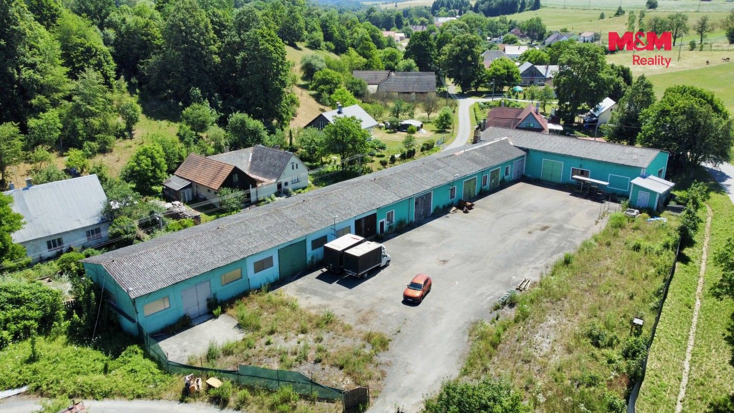 Zemědělské objekty, Koclířov, 1 050 m² - 1