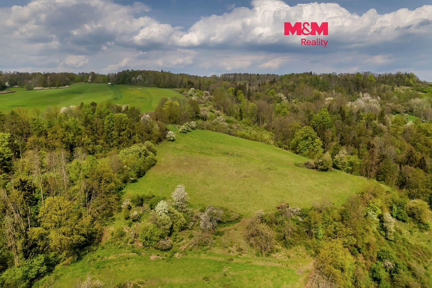 Louka, 89 774 m²