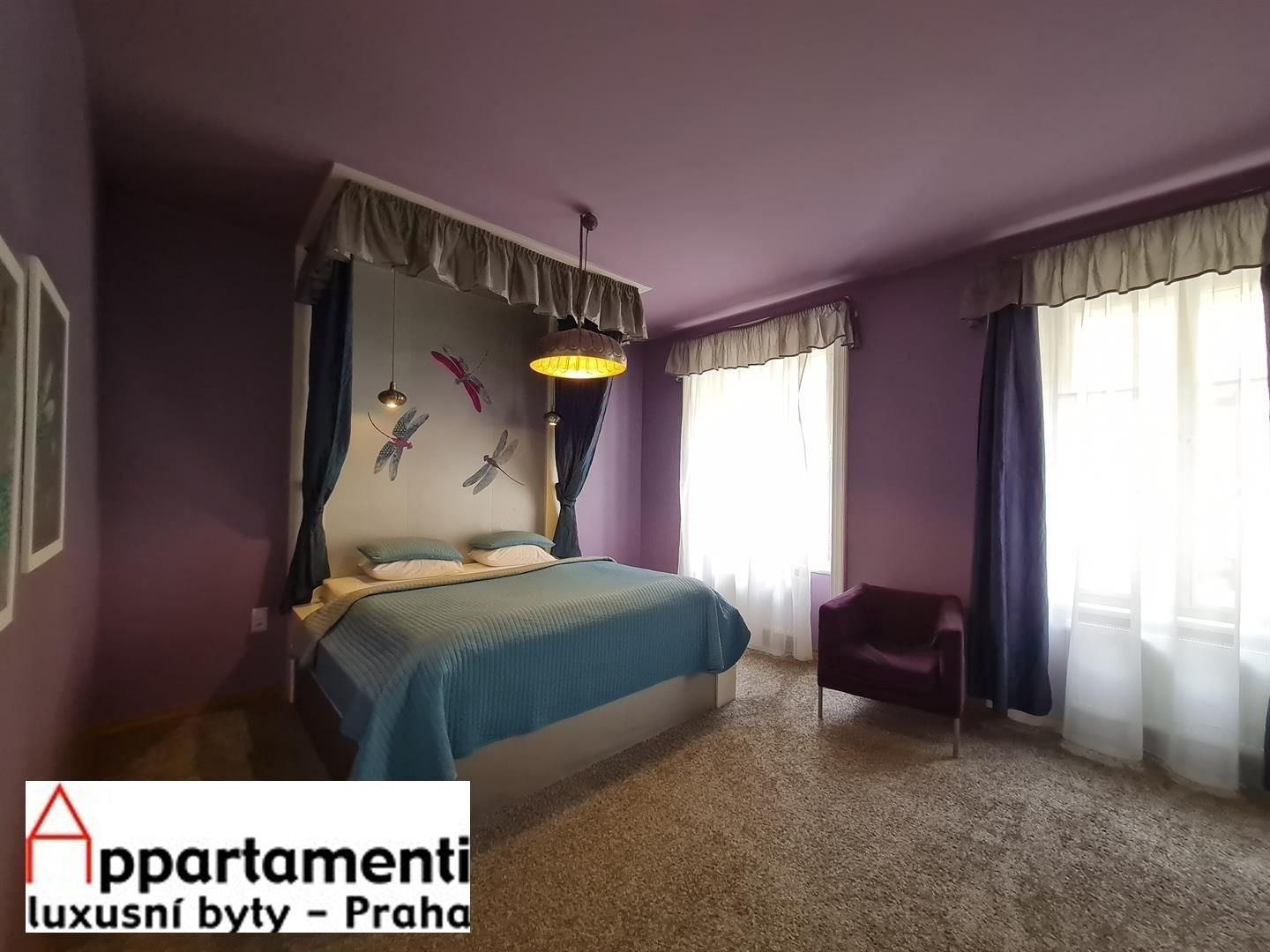 3+kk, Truhlářská, Praha, 77 m²