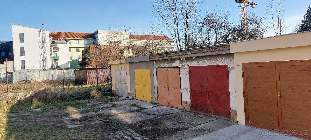 Pronájem garáž - Břeclav, 690 02