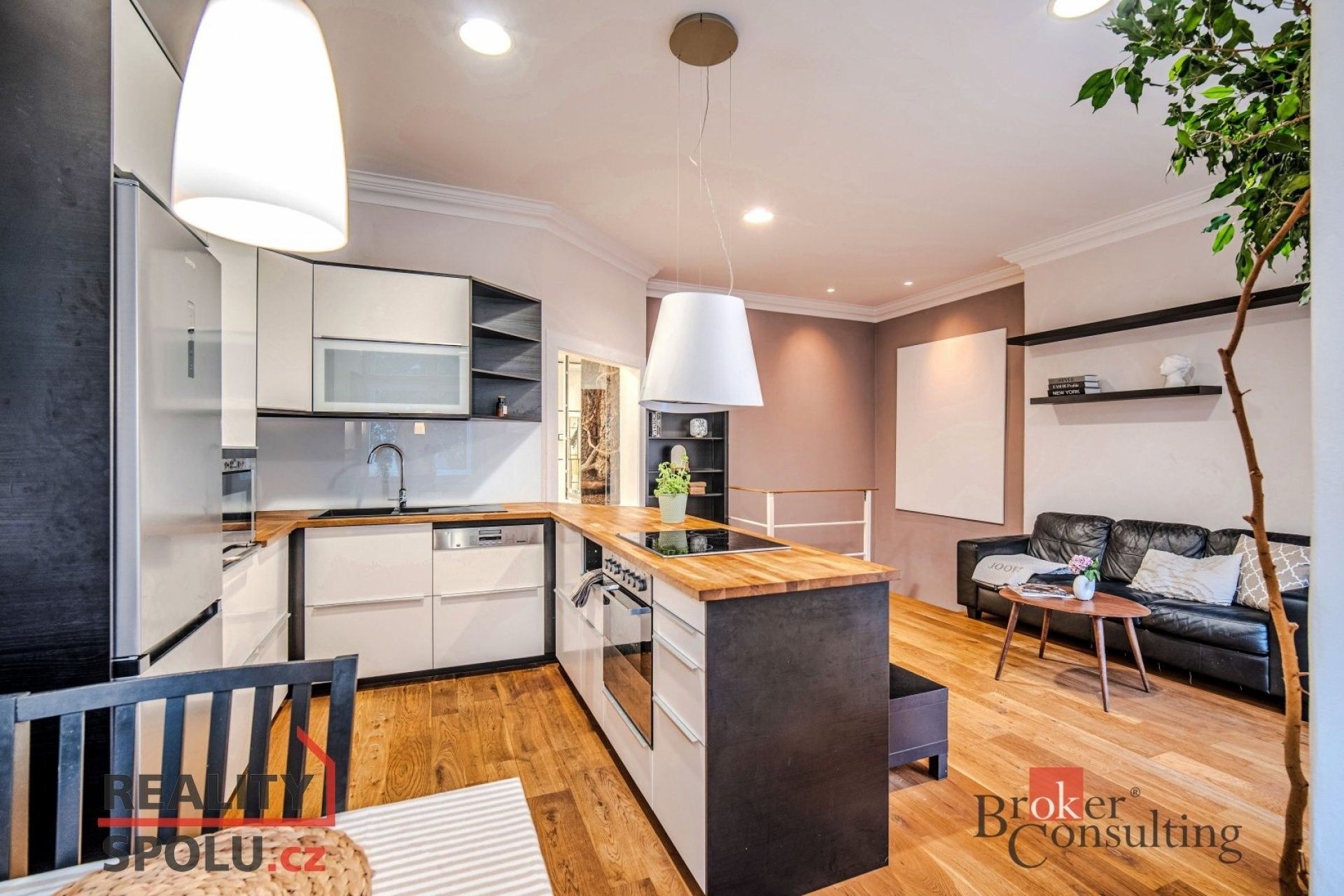 Prodej byt 3+kk - Madridská, Praha, 81 m²