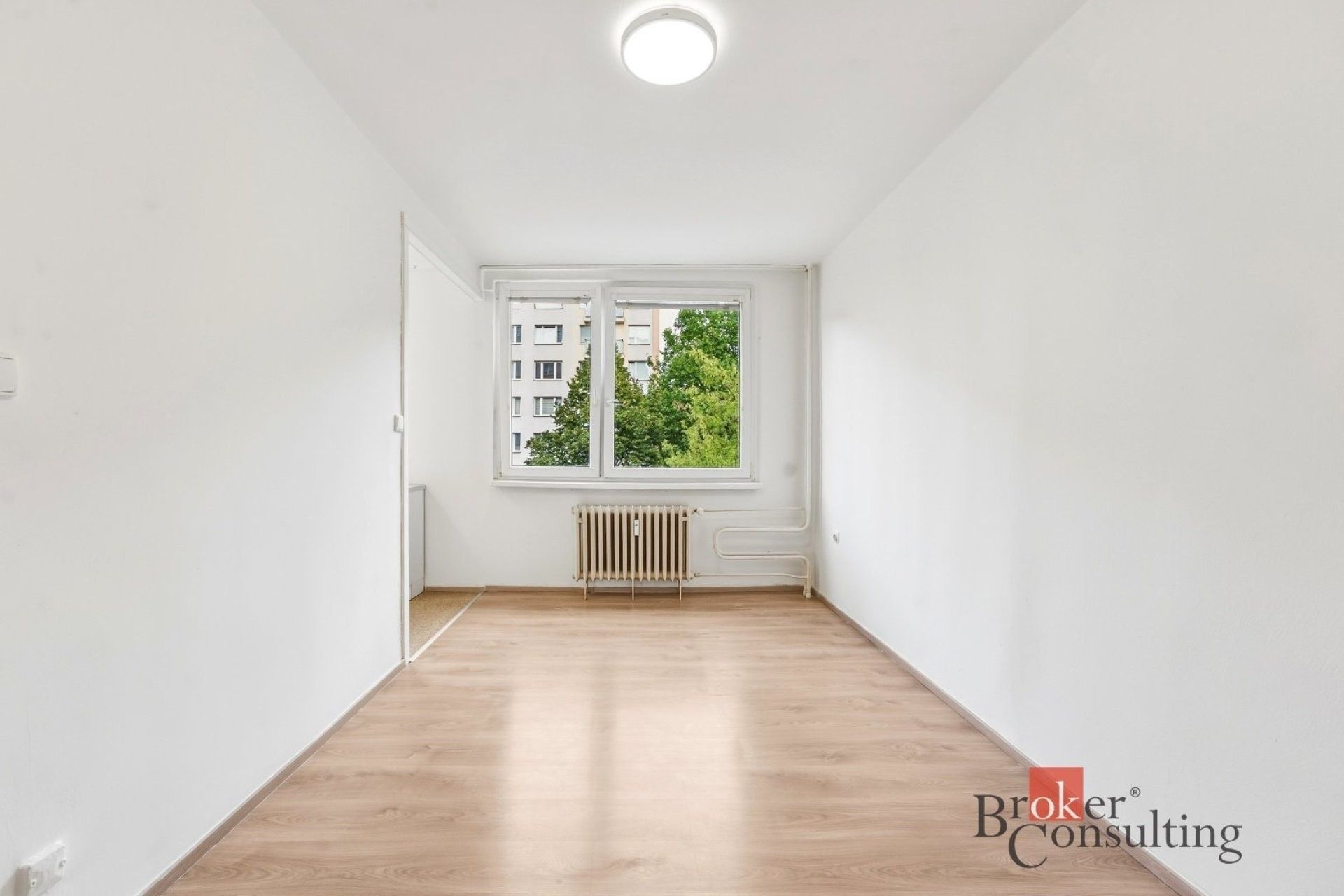 Prodej byt 3+1 - Sluneční, Pardubice, 57 m² - 5