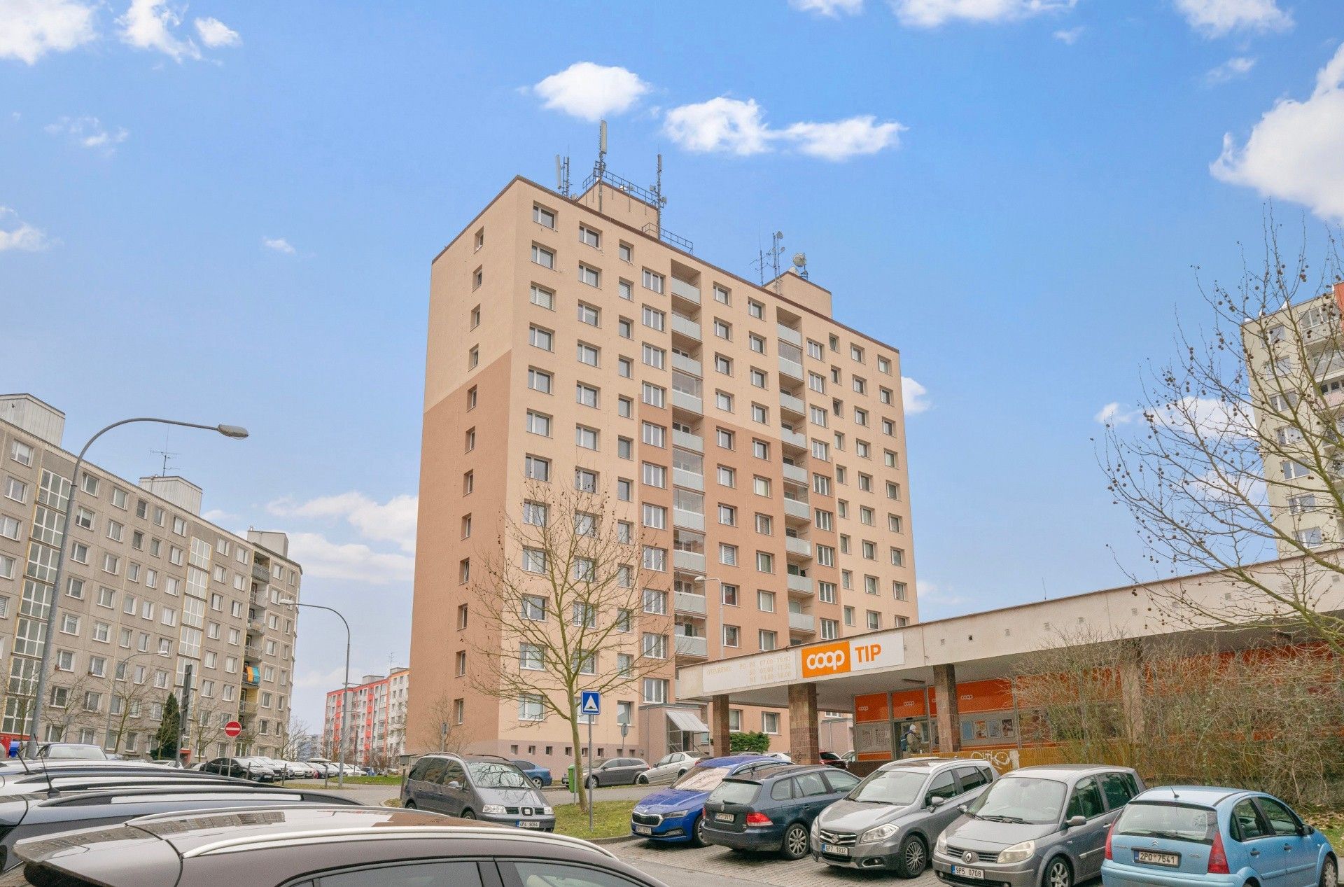 4+1, Žlutická 1664, Plzeň, 78 m²