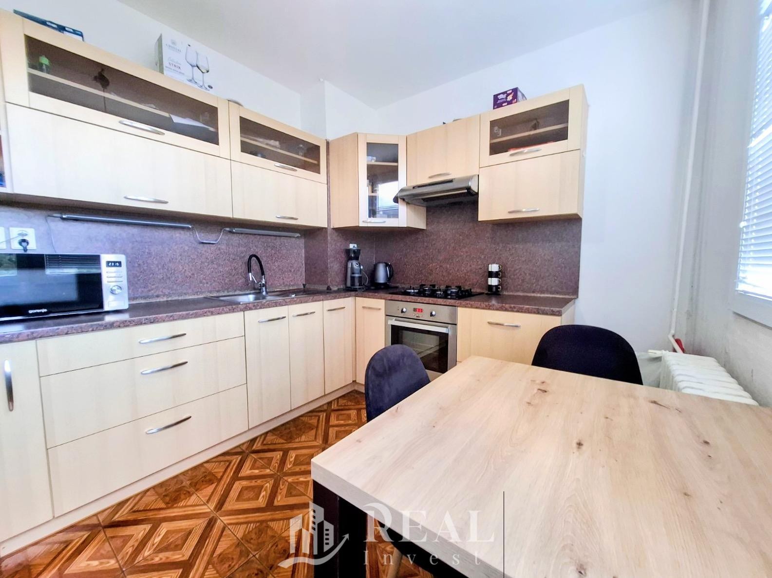 Byt 2+1 · 62 m² · Holešická, Chomutov - 4