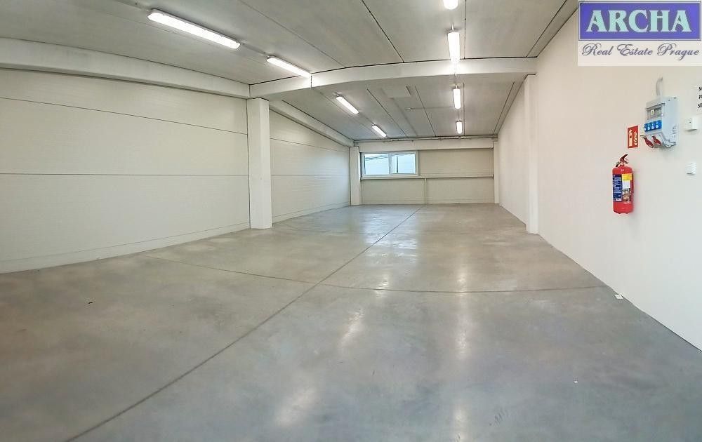 Pronájem kancelář - Kutnohorská, Praha, 300 m²