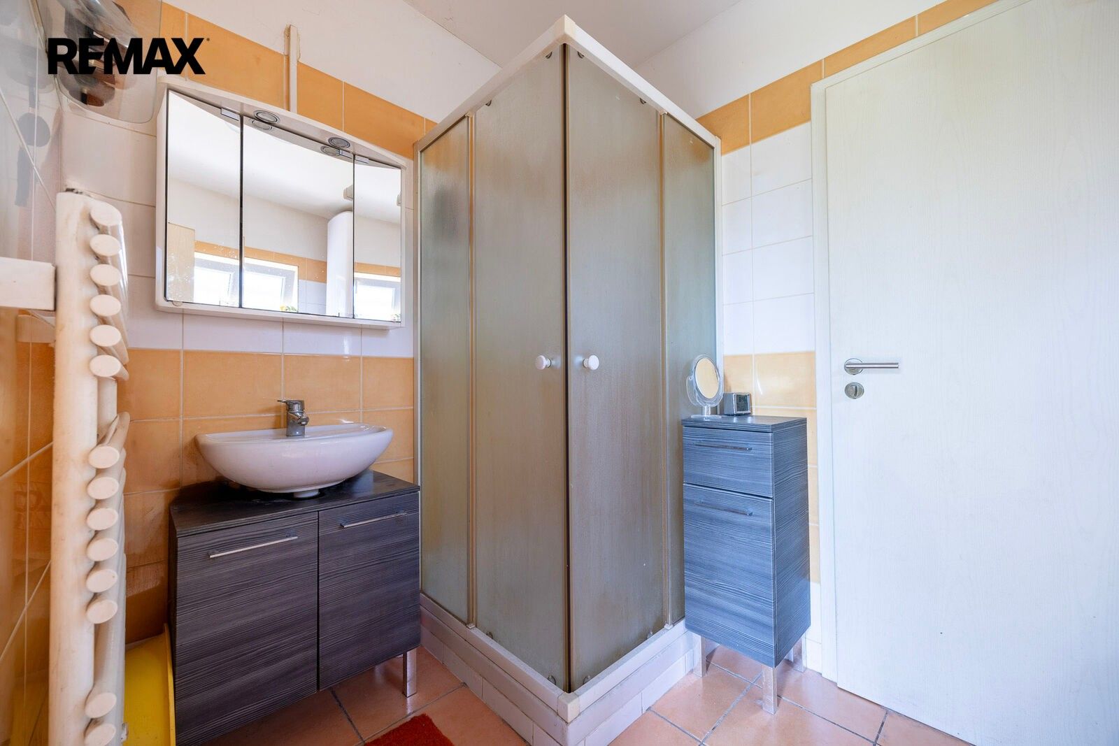 Rodinný dům · 50 m² · Káraný - 4