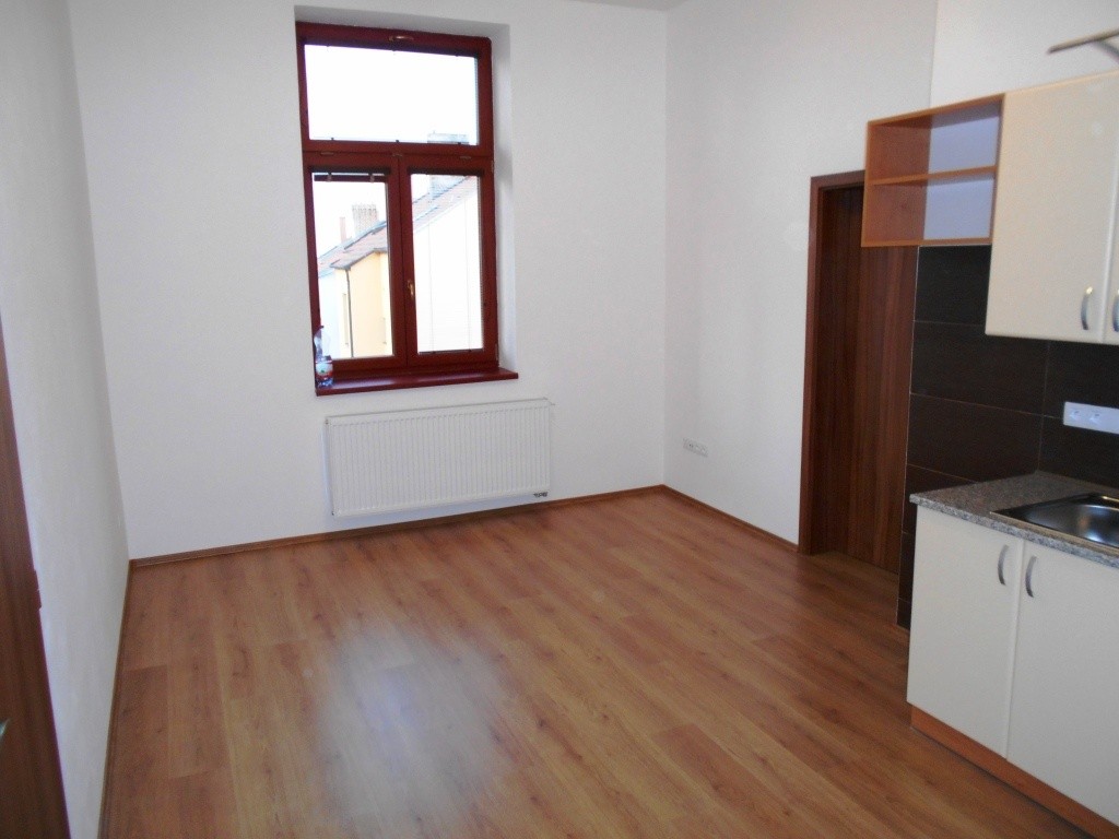 Byt, 33 m²