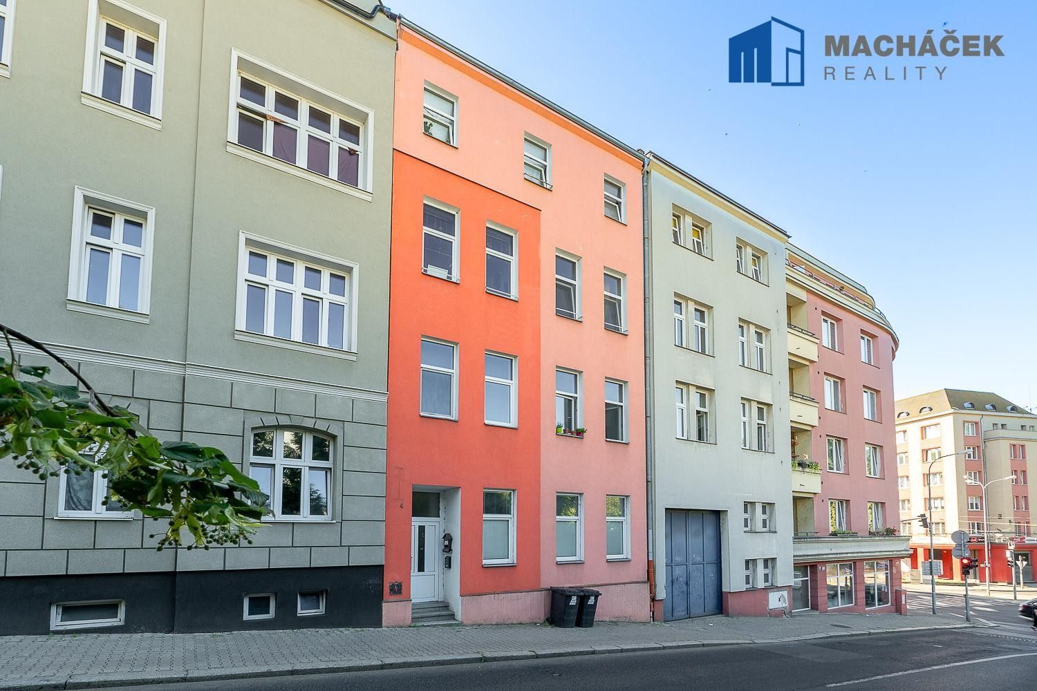 Činžovní domy, Stará, Ústí nad Labem, 320 m²