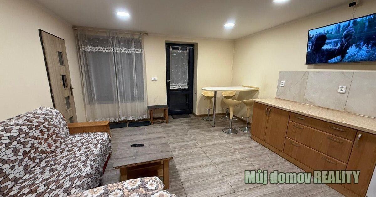 Pronájem byt 4+kk - Krátká, Buštěhrad, 83 m²