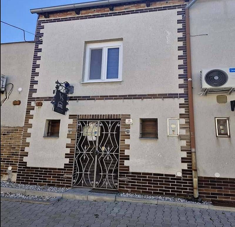 Chaty, Velké Němčice - Velké Němčice, Jihomoravský kraj