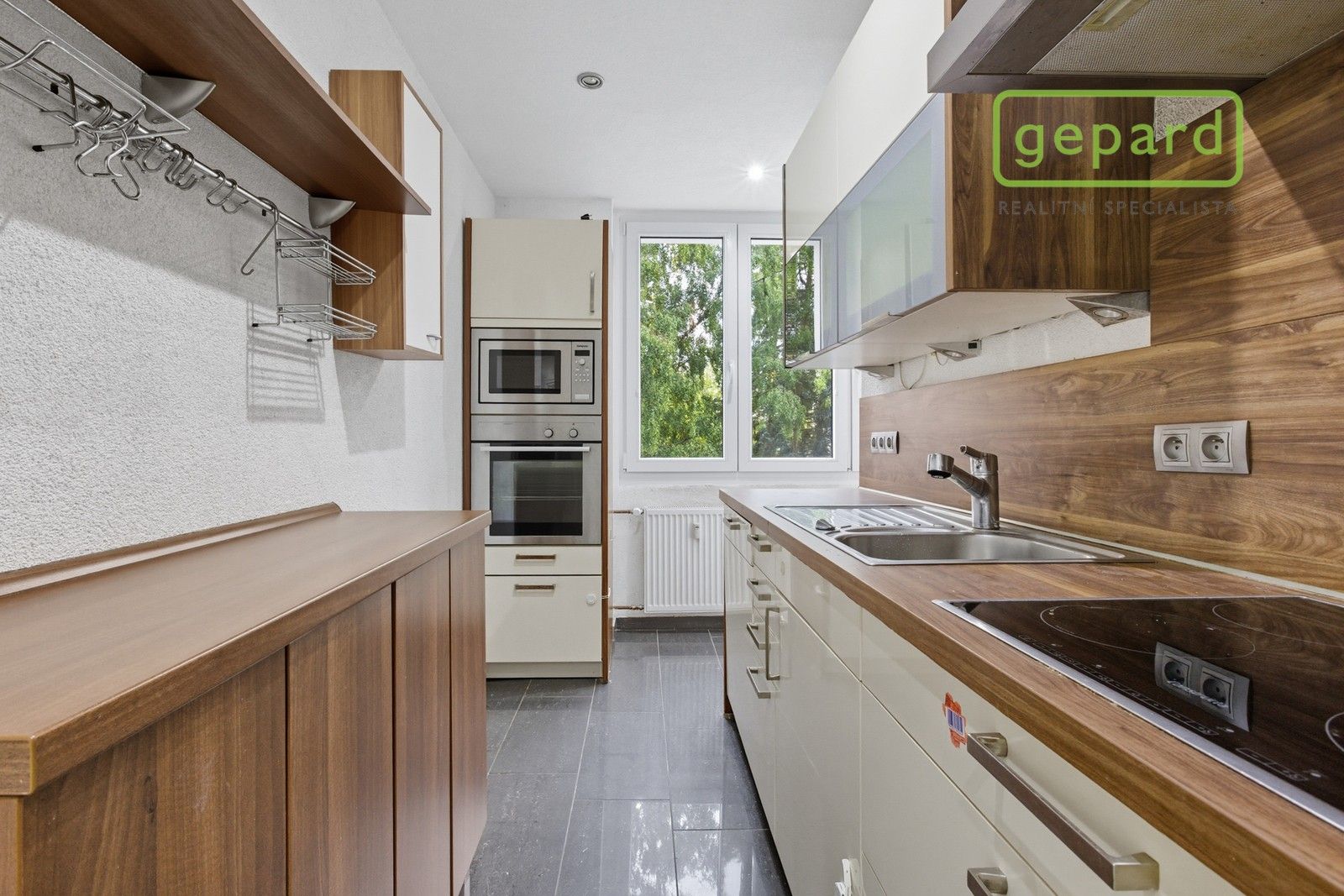 4+1, Hroznatova, Mariánské Lázně, 79 m²