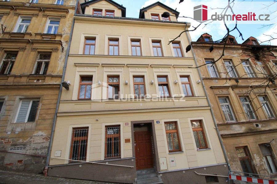 Činžovní domy, Kolmá, Karlovy Vary, 444 m²
