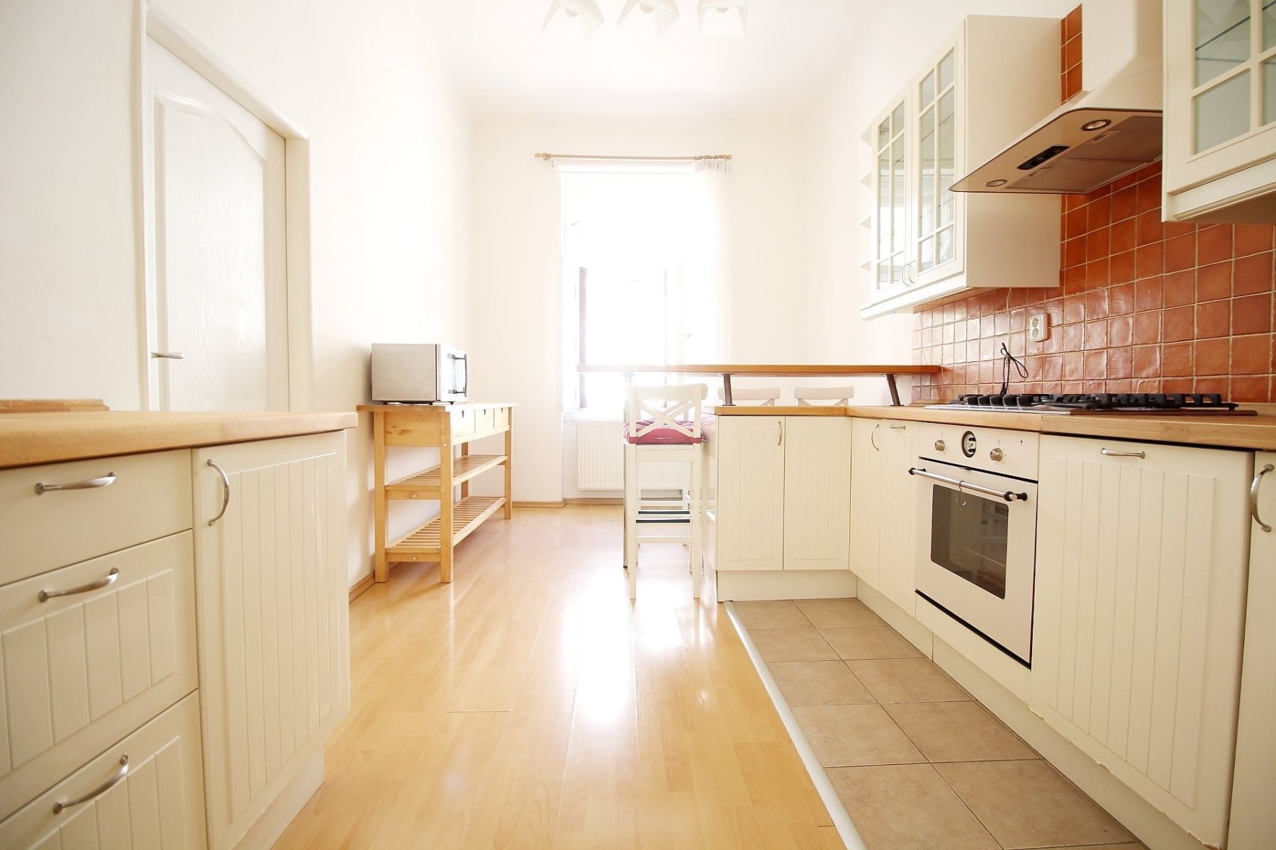 1+1, Grafická, Praha - Smíchov, 47 m² - 2