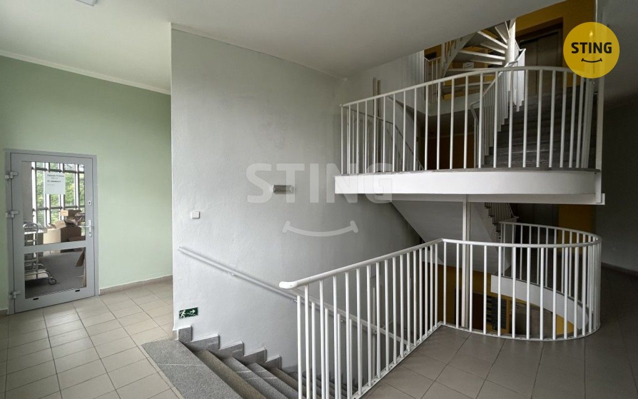 Pronájem kancelář - Karola Śliwky, Karviná, 830 m² - 5