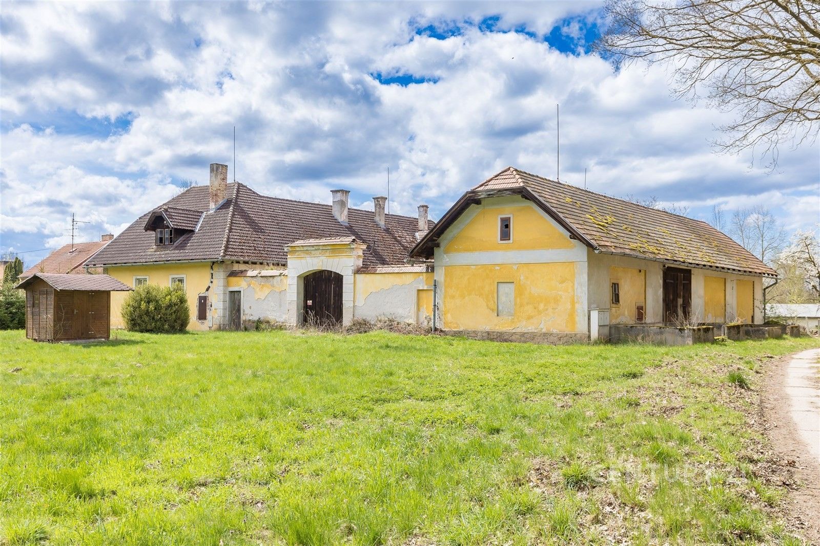 Rodinné domy, Chlum u Třeboně Lutová, 400 m² - 1