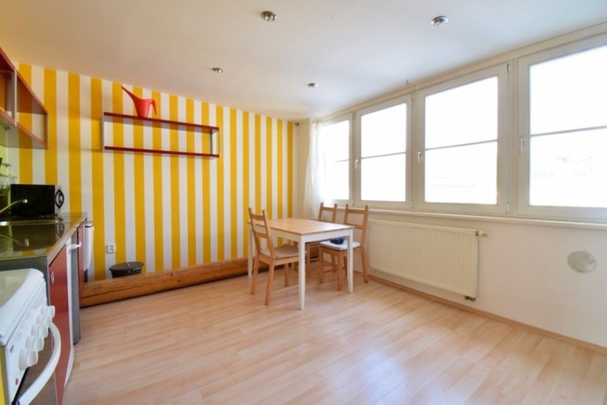 Pronájem byt 1+kk - Veselá, Brno, 58 m²