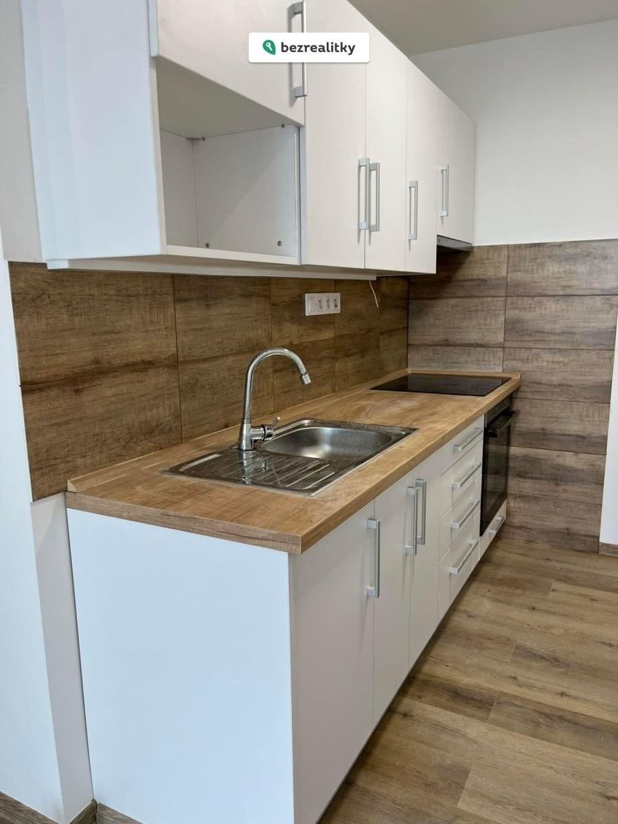 Prodej byt 2+kk - Veslařská 3275, Mělník, 45 m² - 5