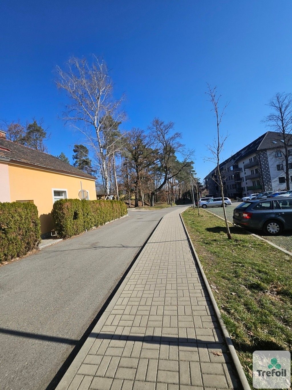 1+kk, Zátopkova 659, 17 m²