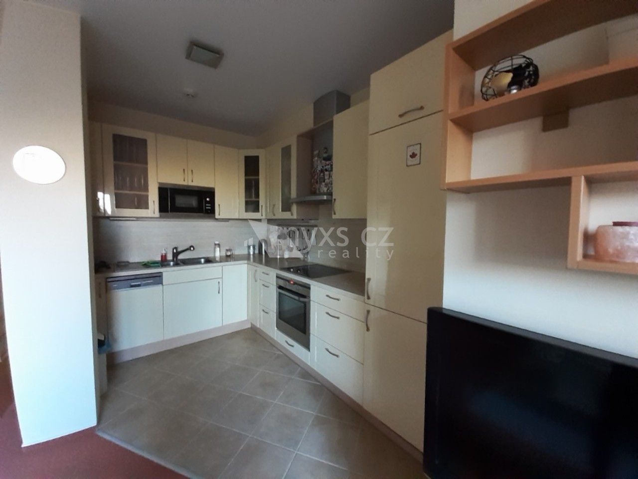 Pronájem byt 2+kk - Pod kapličkou, Praha, 42 m²