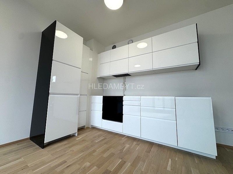 Pronájem byt 1+kk - Praha - Žižkov, okres Praha 3, Hlavní město Praha, 35 m² - 5