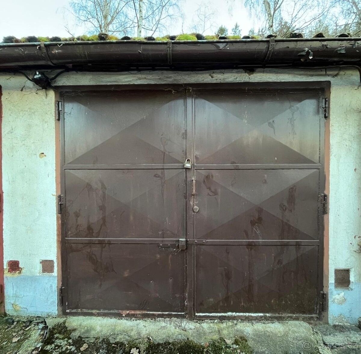 Garáže, Karlovy Vary, 360 01