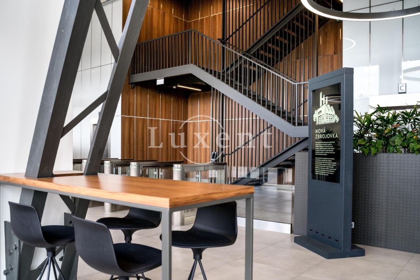 Pronájem kancelář - Lazaretní 925, Brno Zábrdovice, 5 246 m² - 5