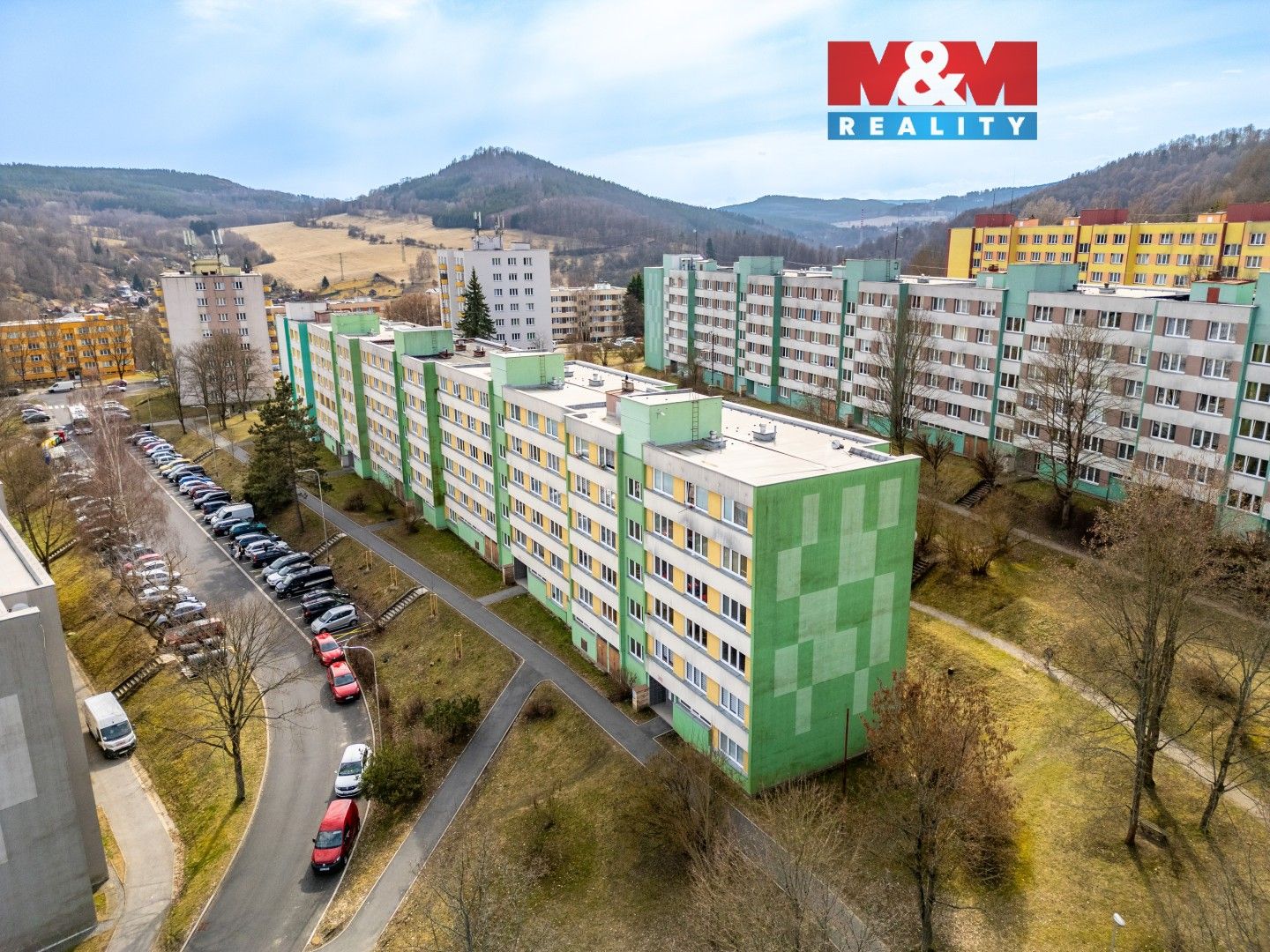 3+1, Sídliště Plešivec, Český Krumlov, 73 m²