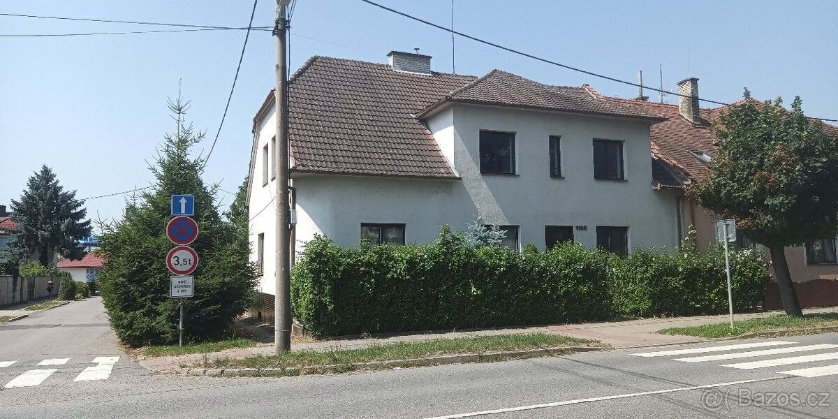 Rodinné domy, Uherský Brod, 688 01