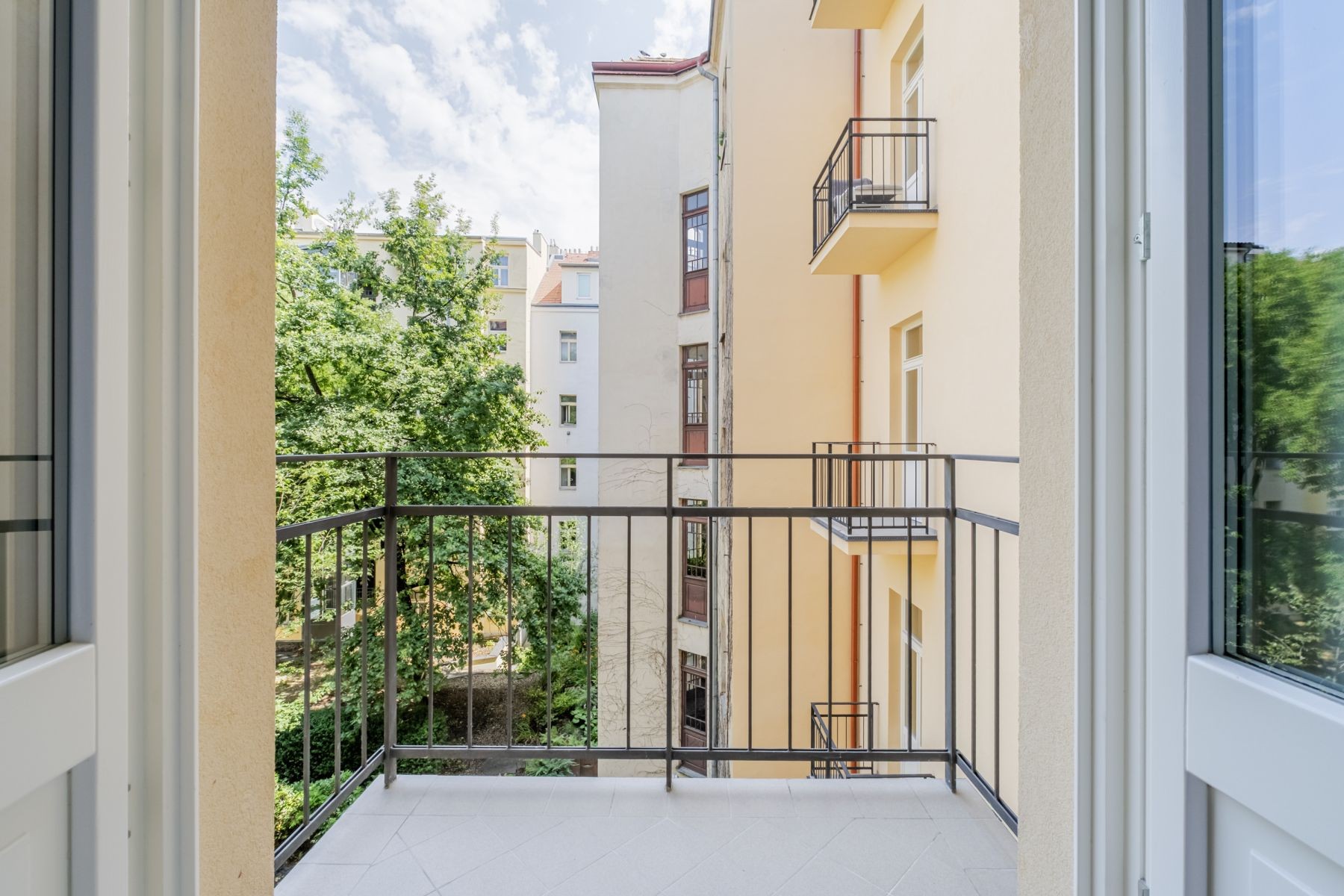 Pronájem byt - Veletržní, Praha - Bubeneč, 30 m² - 5