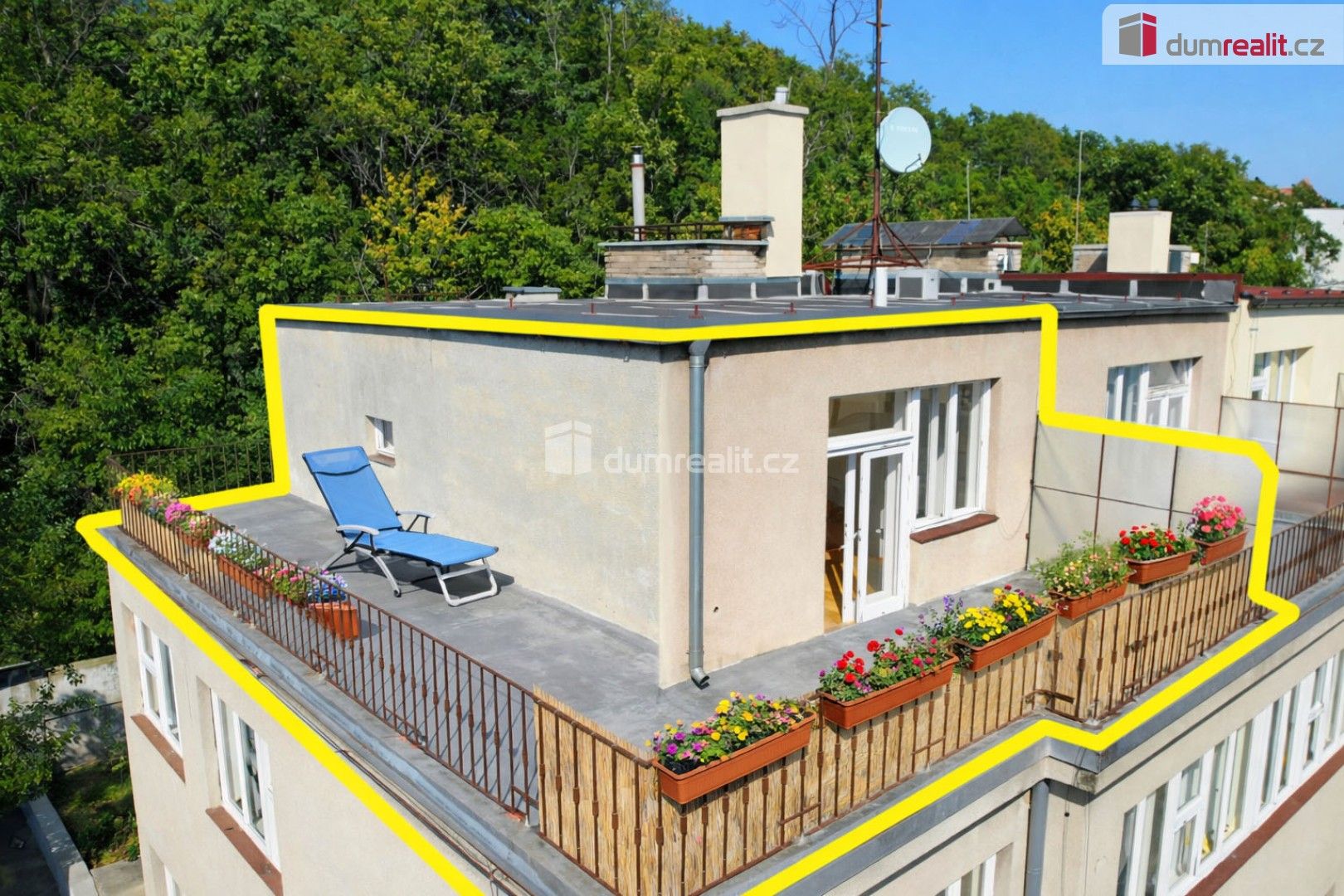 Pronájem byt 1+kk - Mošnova, Praha, 62 m²