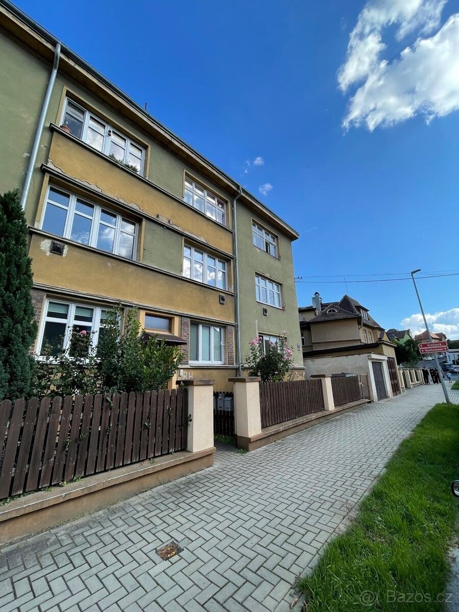 Pronájem byt - Ústí nad Labem, 400 01