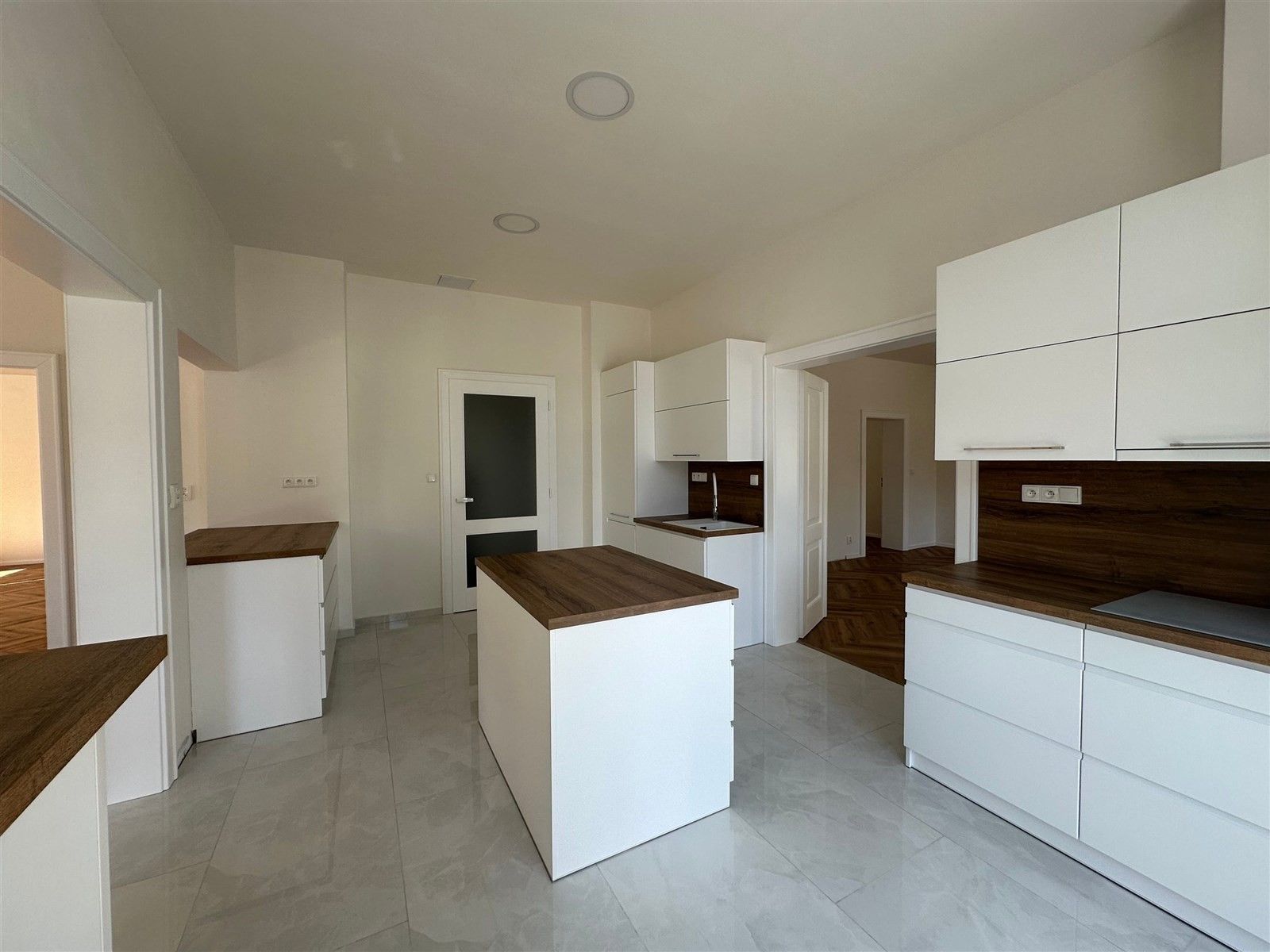 4+1, Husovo nám. 74, Děčín IV-Podmokly, 156 m² - 2