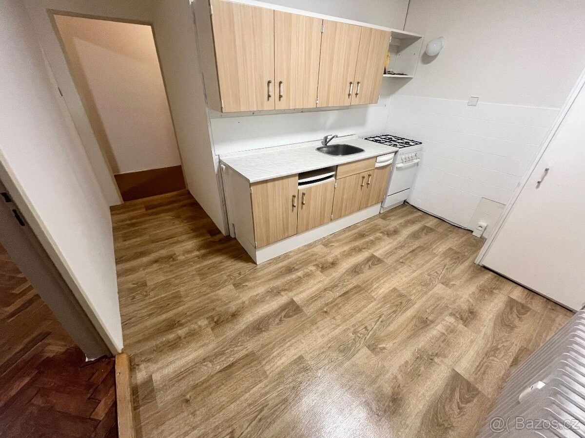 Pronájem byt - Meziboří u Litvínova, 435 13