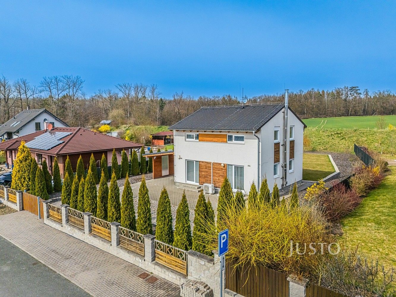Rodinné domy, Blešno, okres Hradec Králové, Královéhradecký kraj, 117 m² - 1