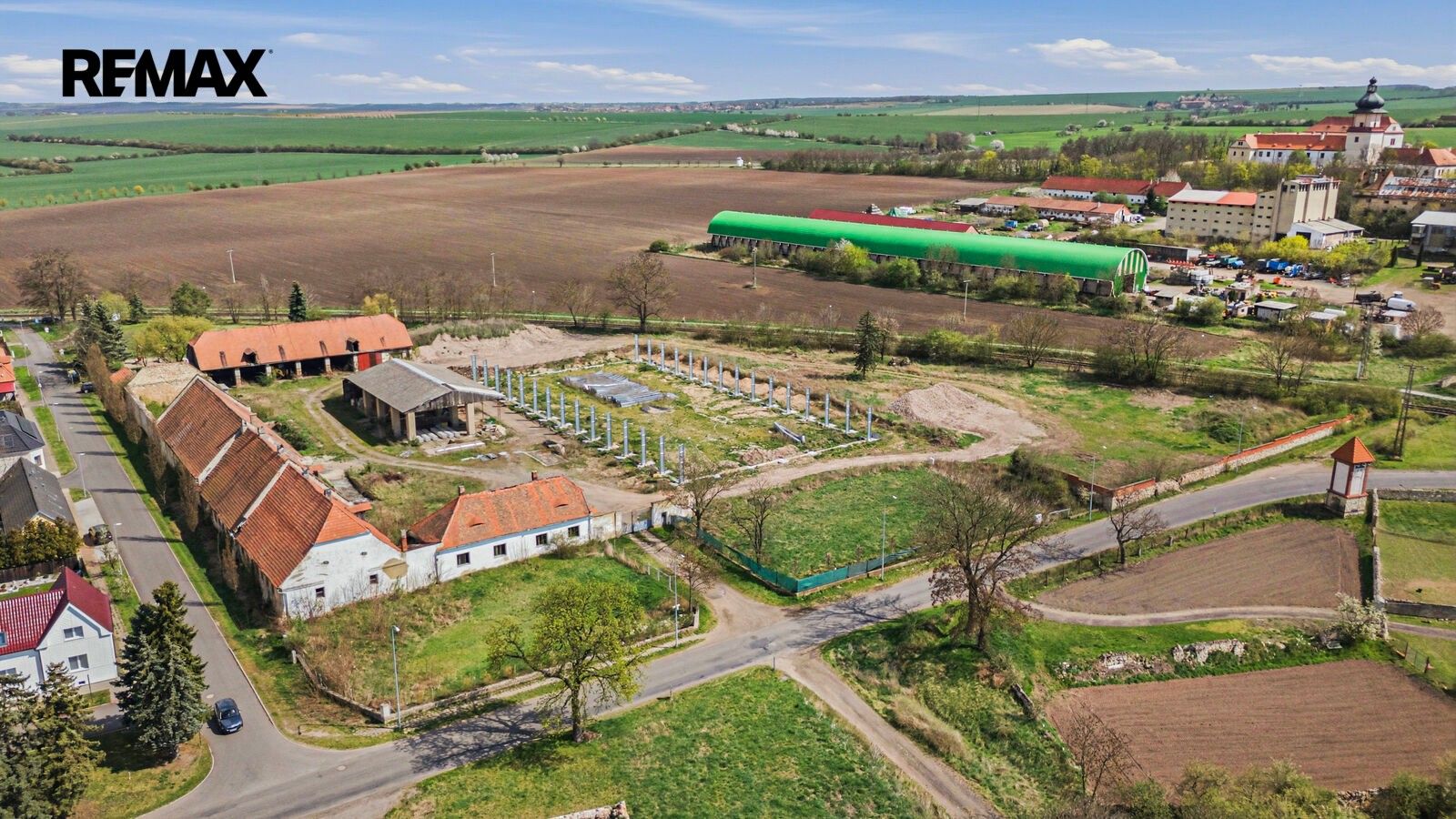Prodej pozemek pro bydlení - Jimlín, 19 324 m² - 5