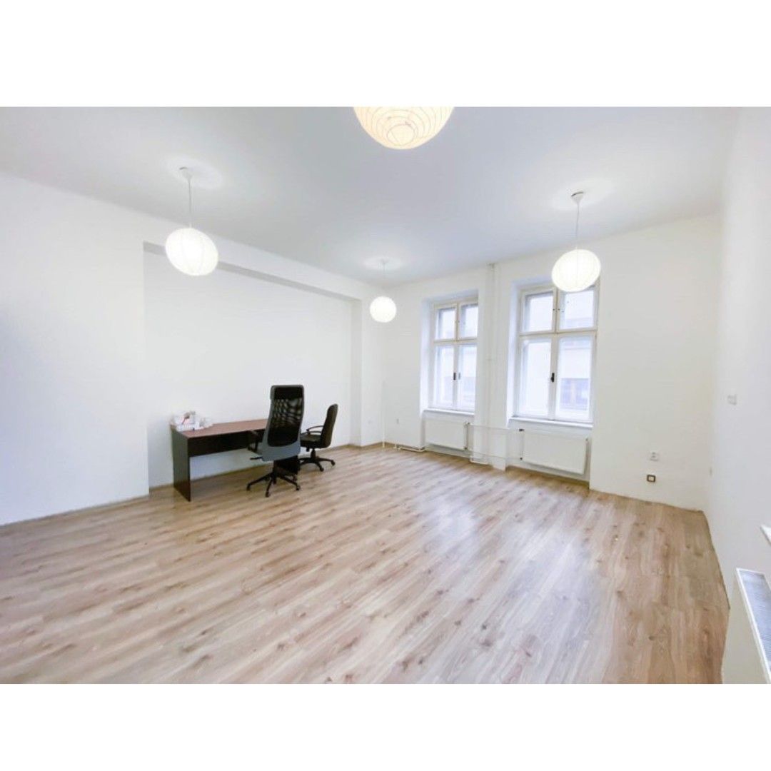 Kanceláře, Čs. legií, Ostrava, 25 m²