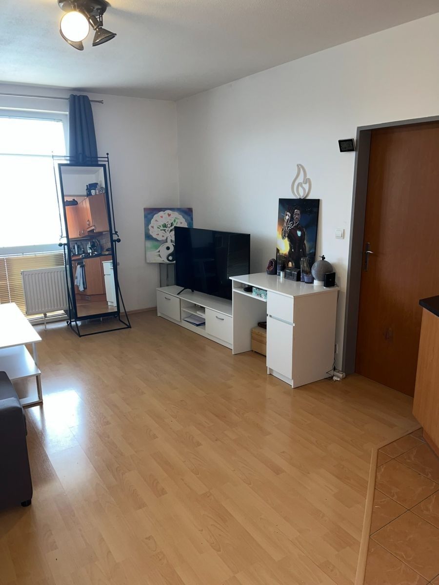 Pronájem byt 2+kk - Dubová, Pardubice - Svítkov, Pardubický kraj, 46 m² - 5