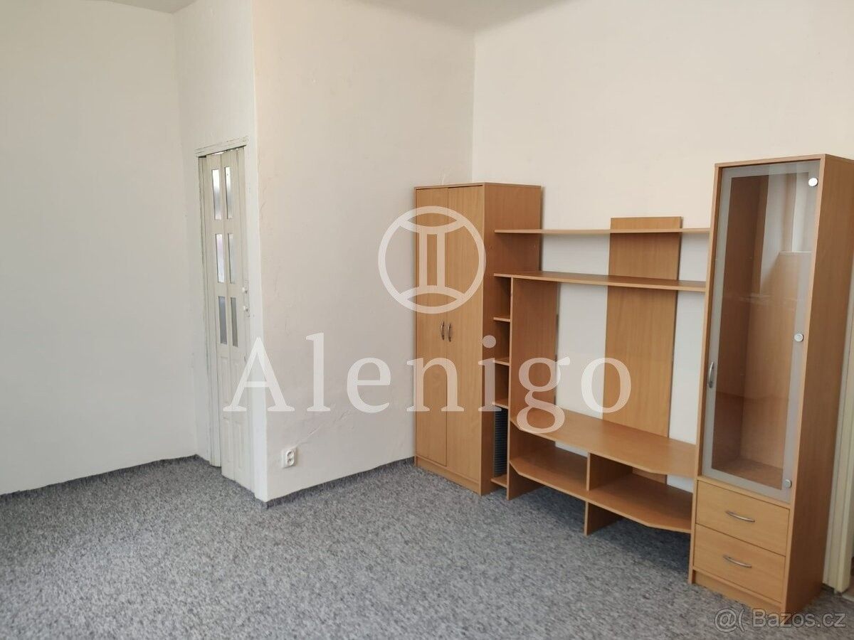 Prodej byt 2+1 - Baranova, Praha, 51 m²